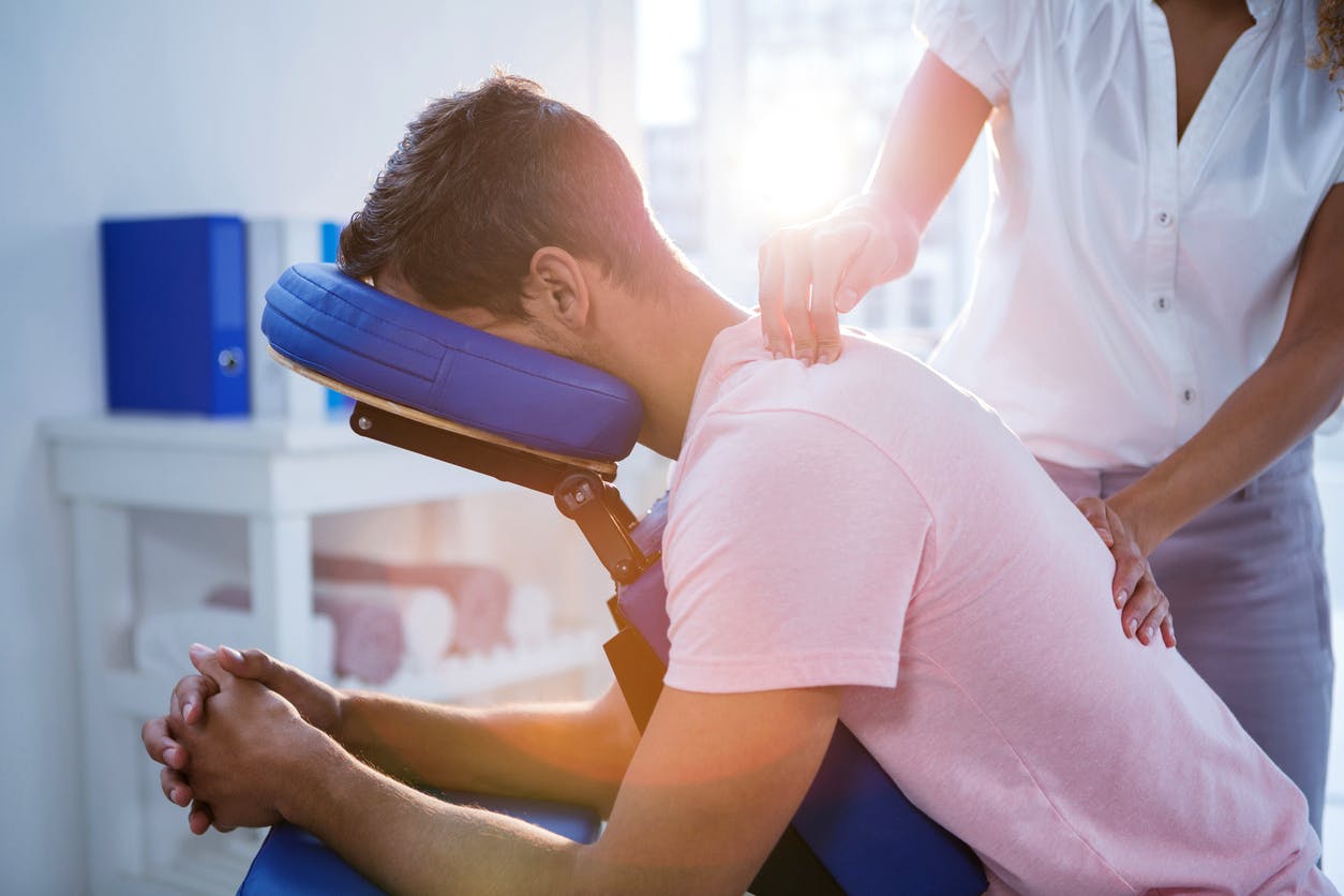 Top 10 Benefits of Getting Chiropractic Care at Home in Dubai